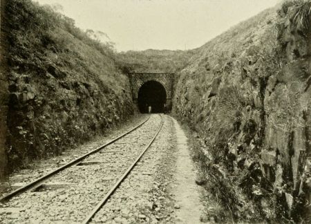 TUNNEL AT BA�ADA DE ROCHA.