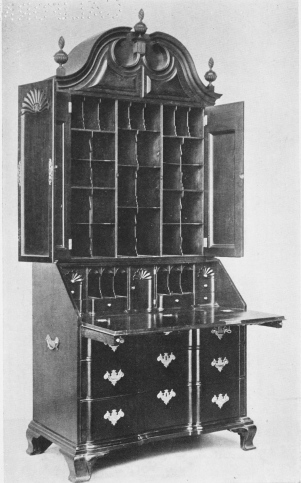 Image unavailable: Courtesy Metropolitan Museum of Art

Early American Mahogany Block-Front Cabinet-Top, Rhode Island Style
Desk, 1750-1775